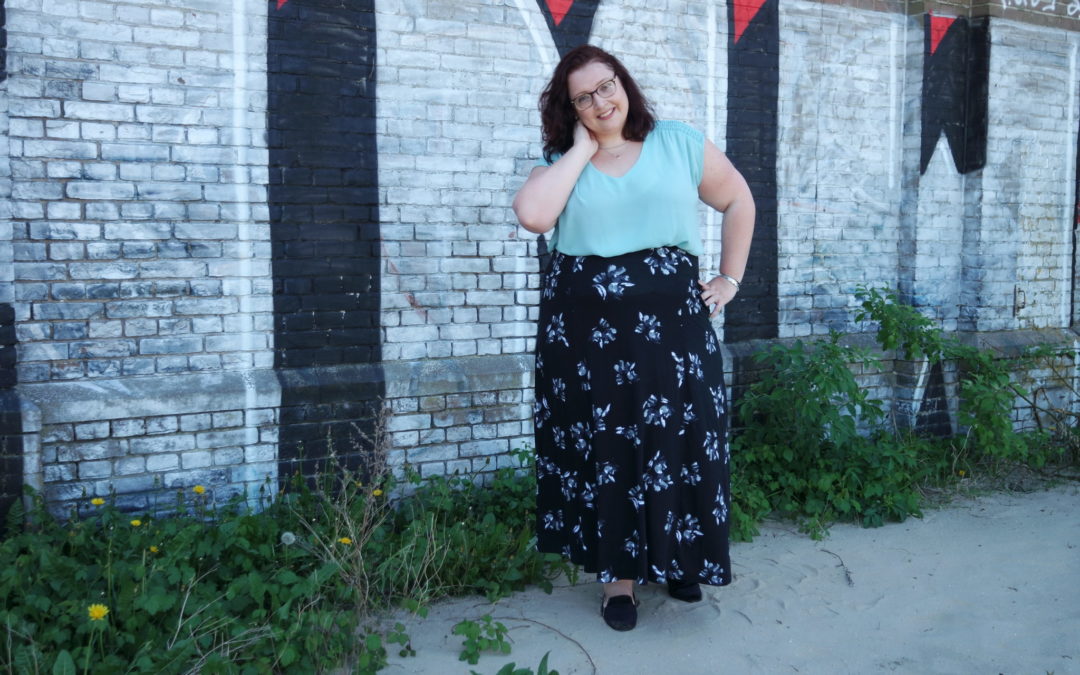 Plus Size OOTD: Yours Clothing maxi skirt