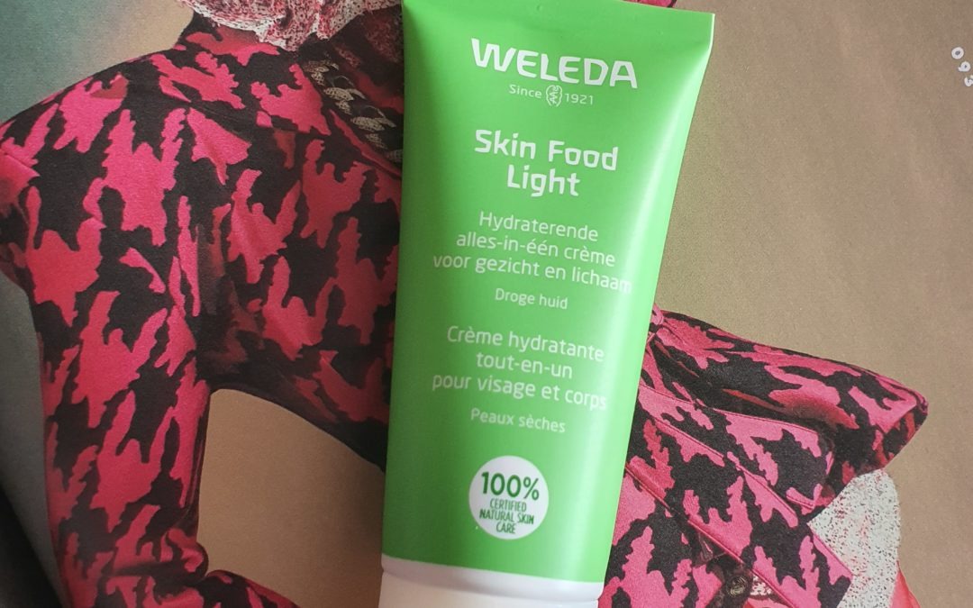 Beauty || Weleda Skin Food Light